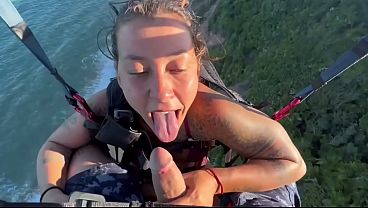 Sex in the Air with Paragliding and Curvy Beauties